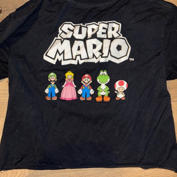 Super Mario Brother shirt size medium - Picture 2 of 3
